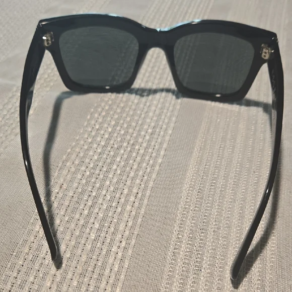 Von Zipper Classic Black Sunglasses - Picture 4 of 8